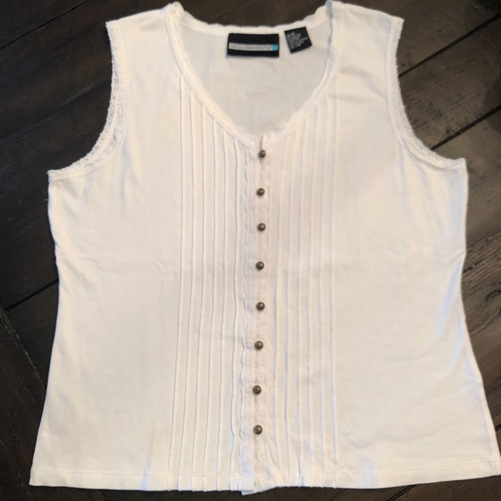 White tank
